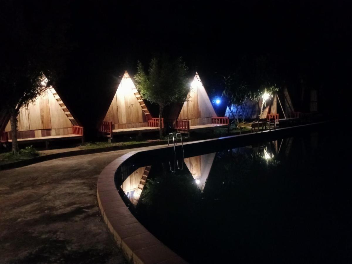 Campingsite Swimming Pool Ban Nongkham Zewnętrze zdjęcie